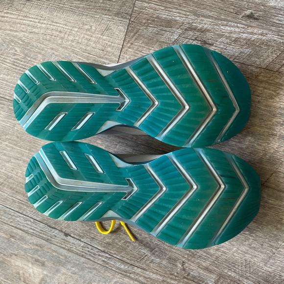 SOLD - Picture 3 of 5